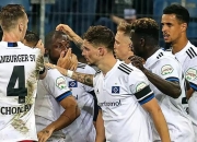 三亿体育体育app下载-五星表现！汉堡队员助球队逆转胜利