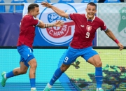 三亿体育体育教练-包含斯洛文尼亚客场大捷，小组出线形势乐观的词条