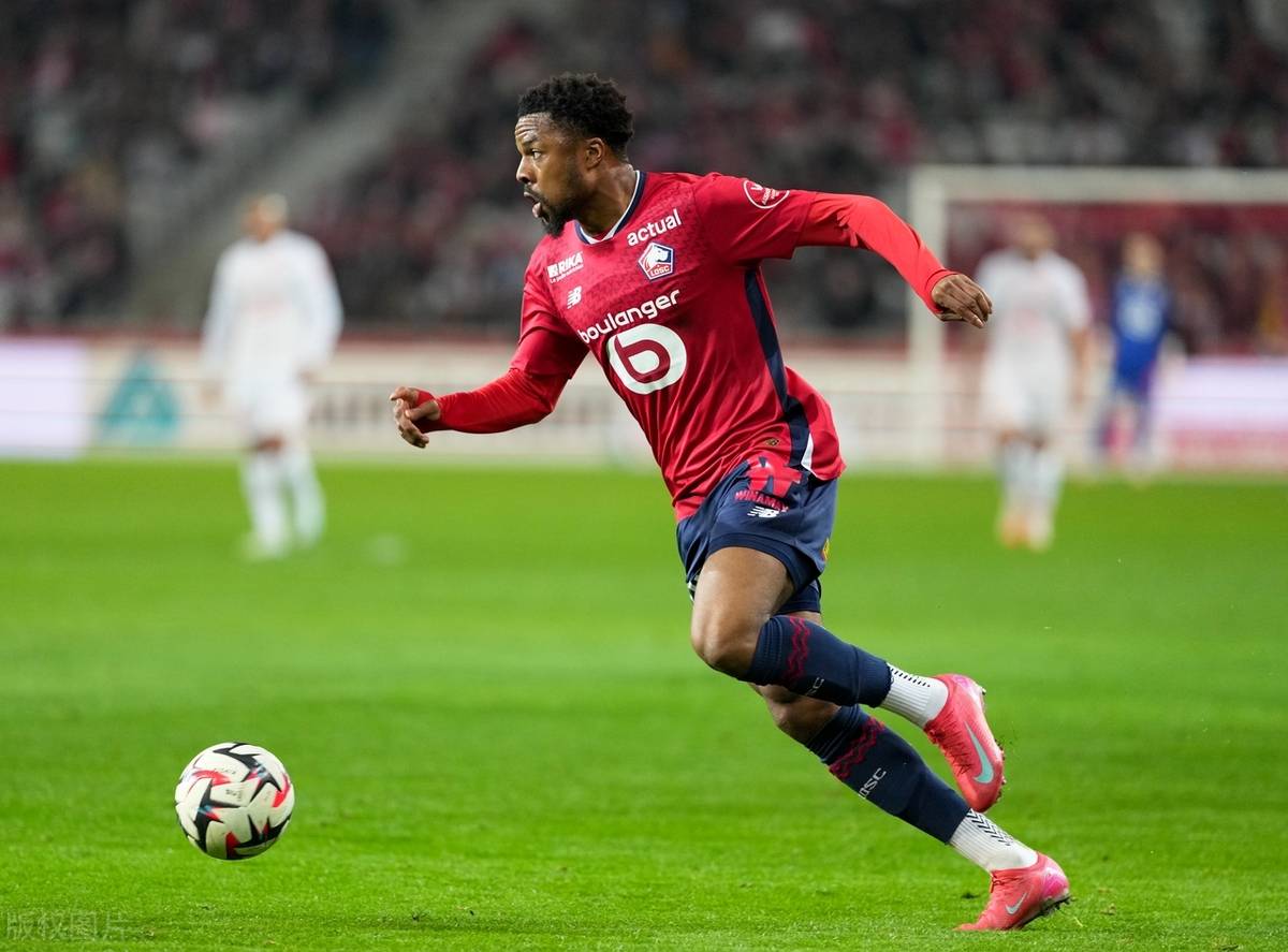 关于里尔客场挑战南特,全队团结一心向前冲的信息 关于里尔客场挑战南特,全队团结一心向前冲的信息