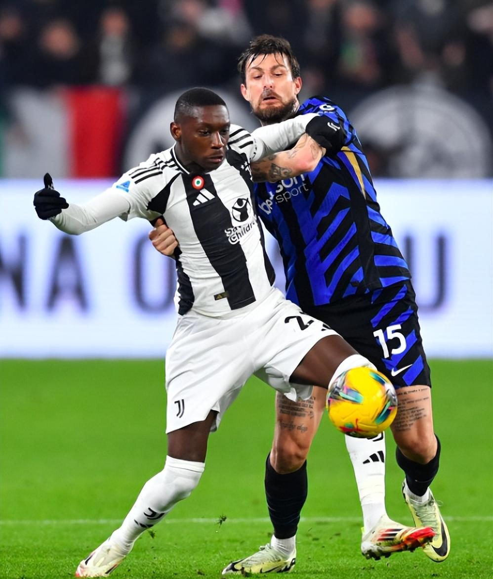 迪巴拉梅开二度，尤文客场击败利物浦