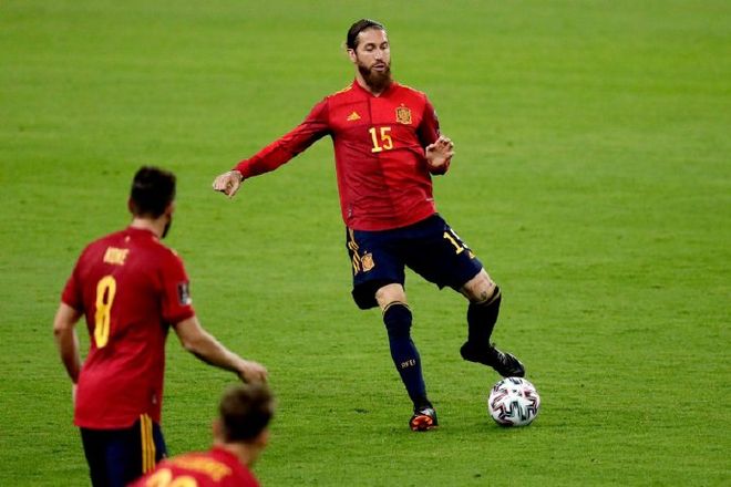 包含塞尔提克主帅调整战术赢下比赛的词条