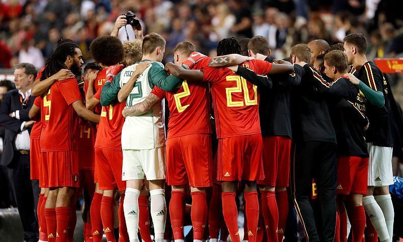 捷克突破重围,凭实力晋级欧锦赛季军战 捷克突破重围,凭实力晋级欧锦赛季军战