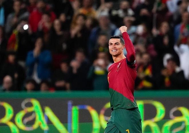 波黑国家队斩获胜利，晋级八强