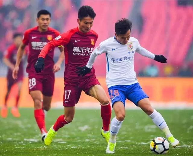 包含国内职业足球盛事胜盘在握:鲁能客场胜华夏的词条 包含国内职业足球盛事胜盘在握:鲁能客场胜华夏的词条