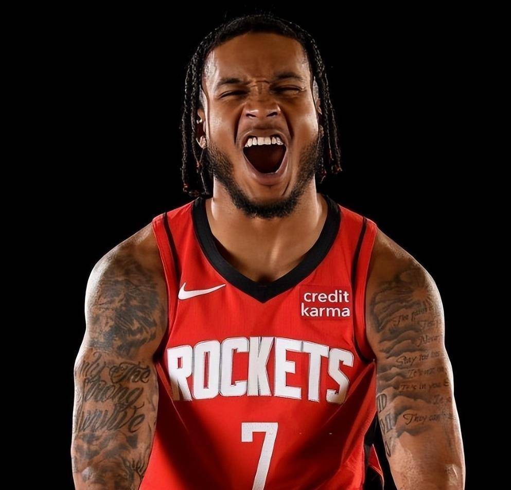 老鹰主帅透露球队正在考虑球员交易