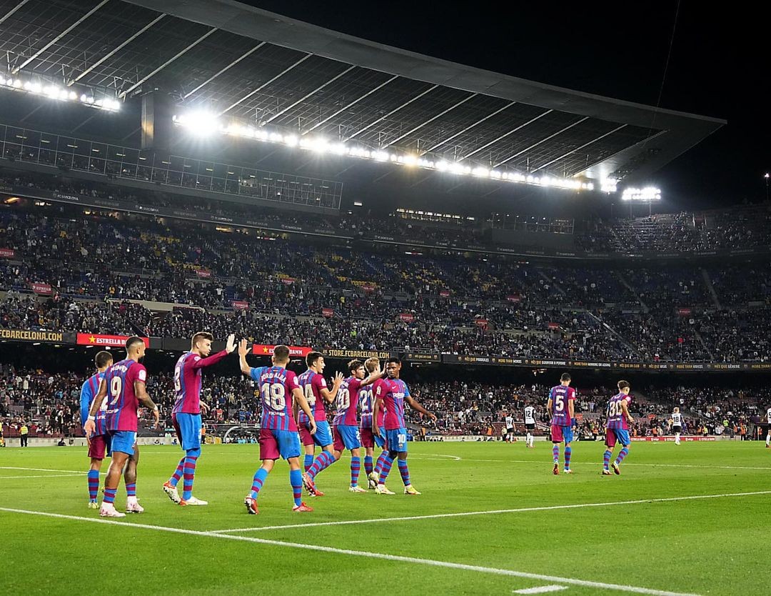 华伦西亚主场取胜，稳固中游地位