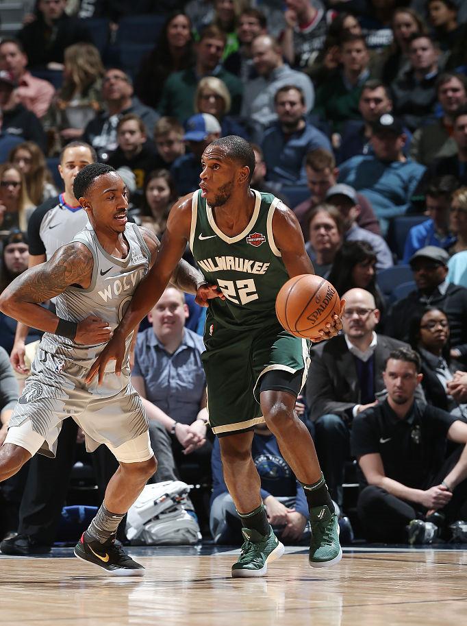 雄鹿再战森林狼,保持连胜 雄鹿再战森林狼,保持连胜