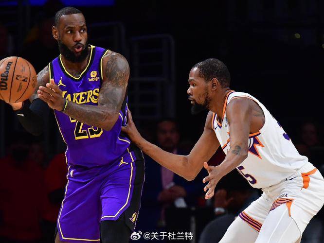 湖人击败太阳,豪取胜利 湖人击败太阳,豪取胜利