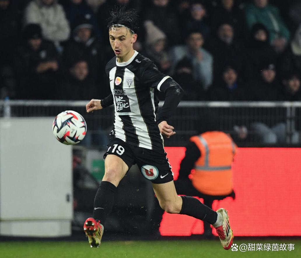 包含里昂将在法甲比赛中与昂热交锋,殊胜预兆的词条 包含里昂将在法甲比赛中与昂热交锋,殊胜预兆的词条