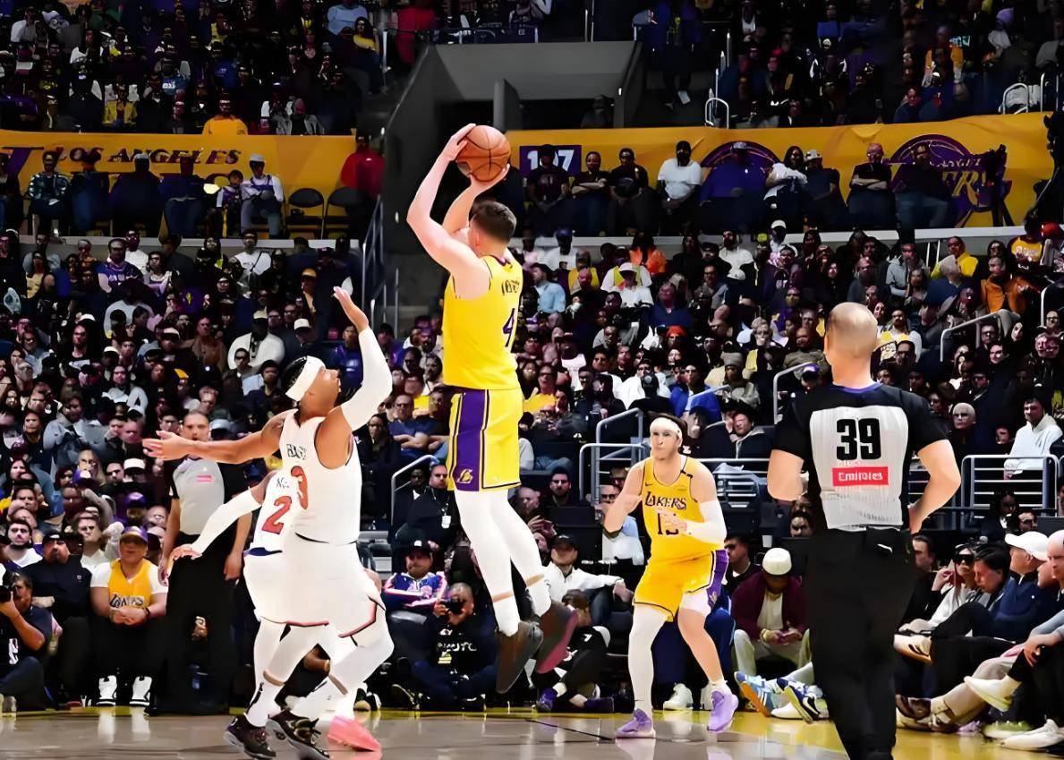 包含勇士再胜湖人，迎来——失败的词条