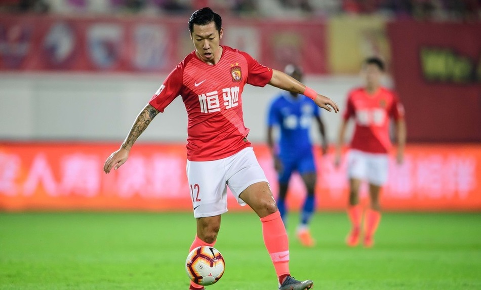 恒大主场战平华夏，维持积分榜第一的简单介绍