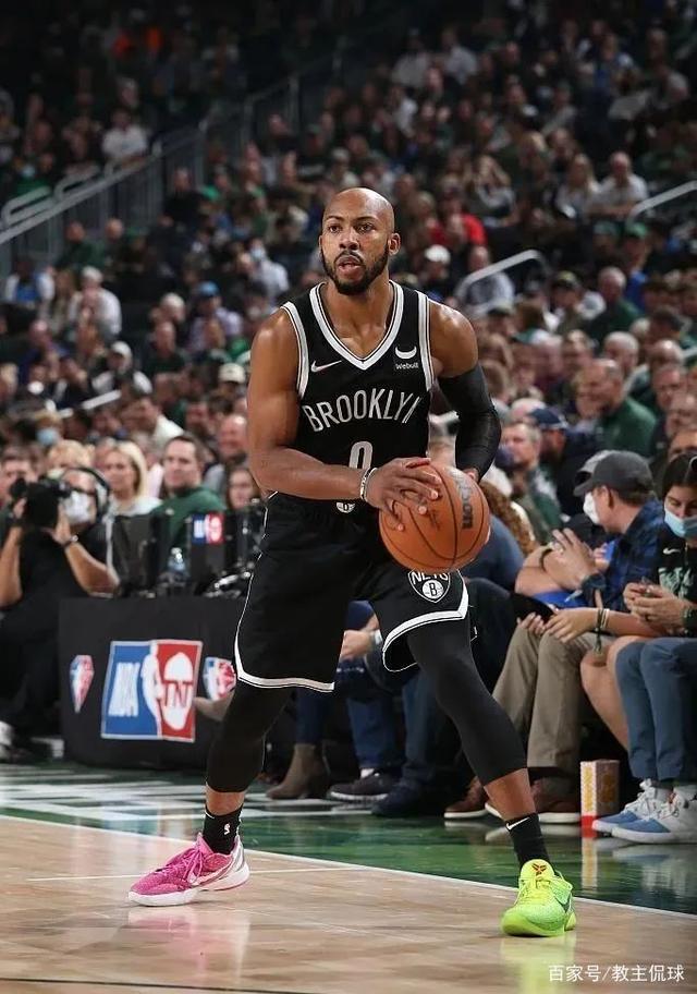 篮网球员被认定为本赛季最佳新人