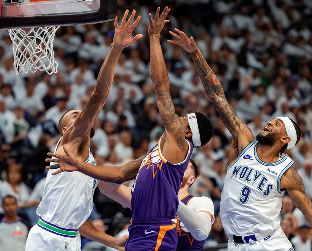 包含太阳神奇逆转，维斯布鲁克全力挑战的词条