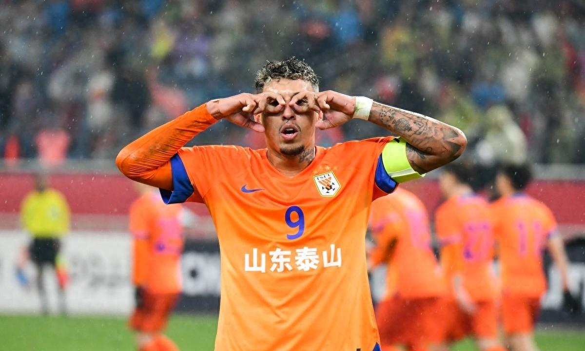 国内球队斩获亚冠三连胜,斩获小组头名 国内球队斩获亚冠三连胜,斩获小组头名