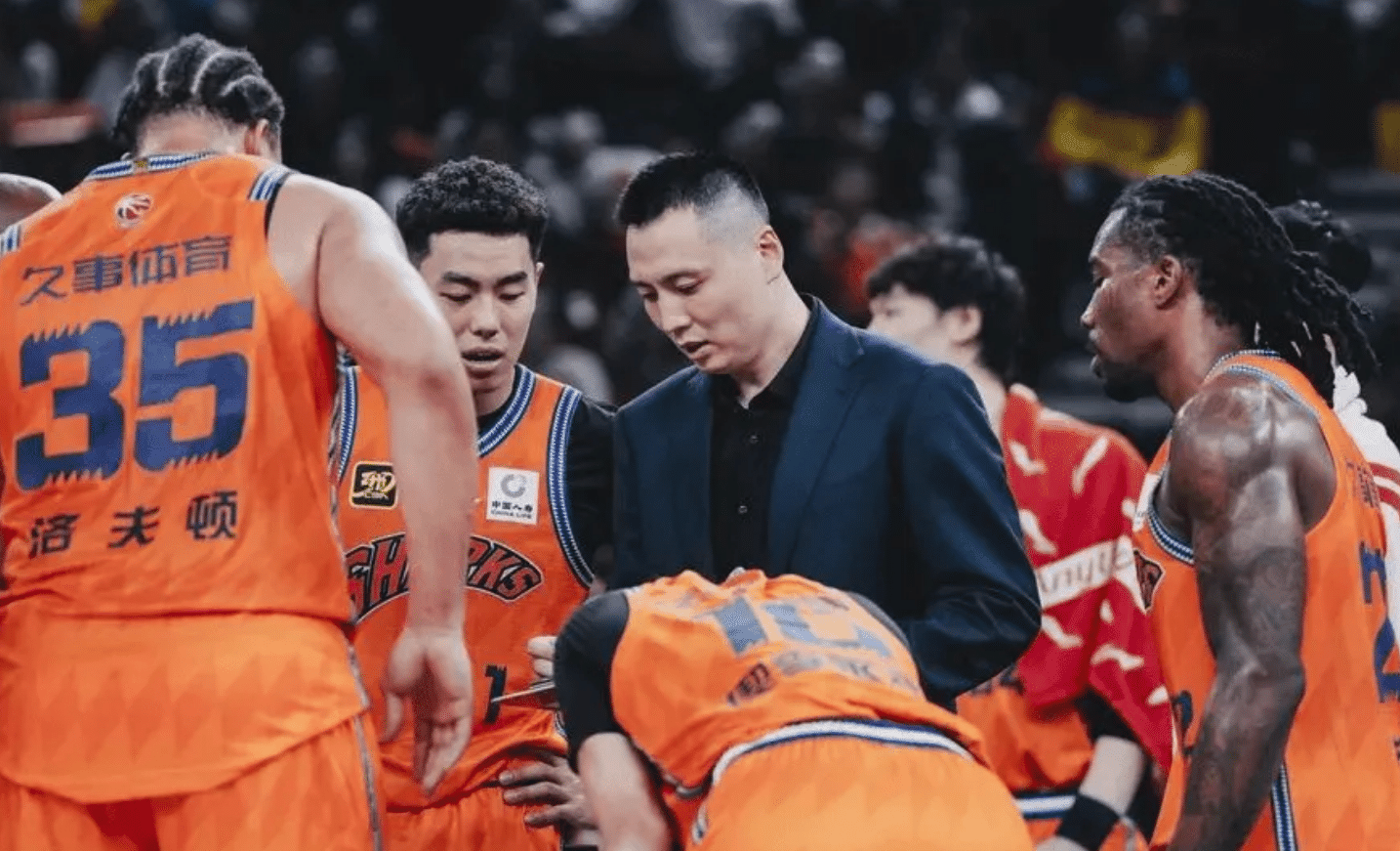 关于上海男篮实力不俗，实现连胜状态打破的信息