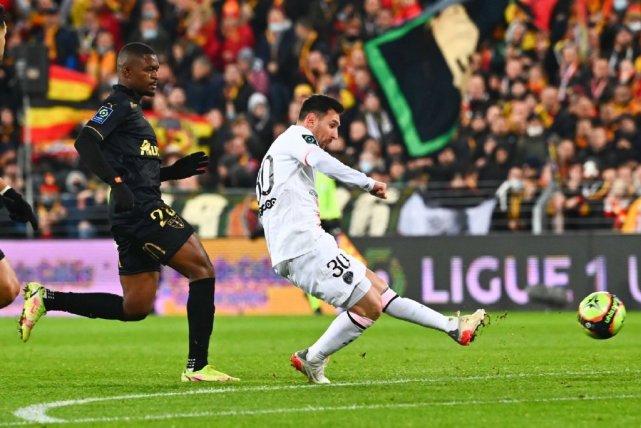 关于车子以一球之差止步，桑切斯盼延后生涯的信息