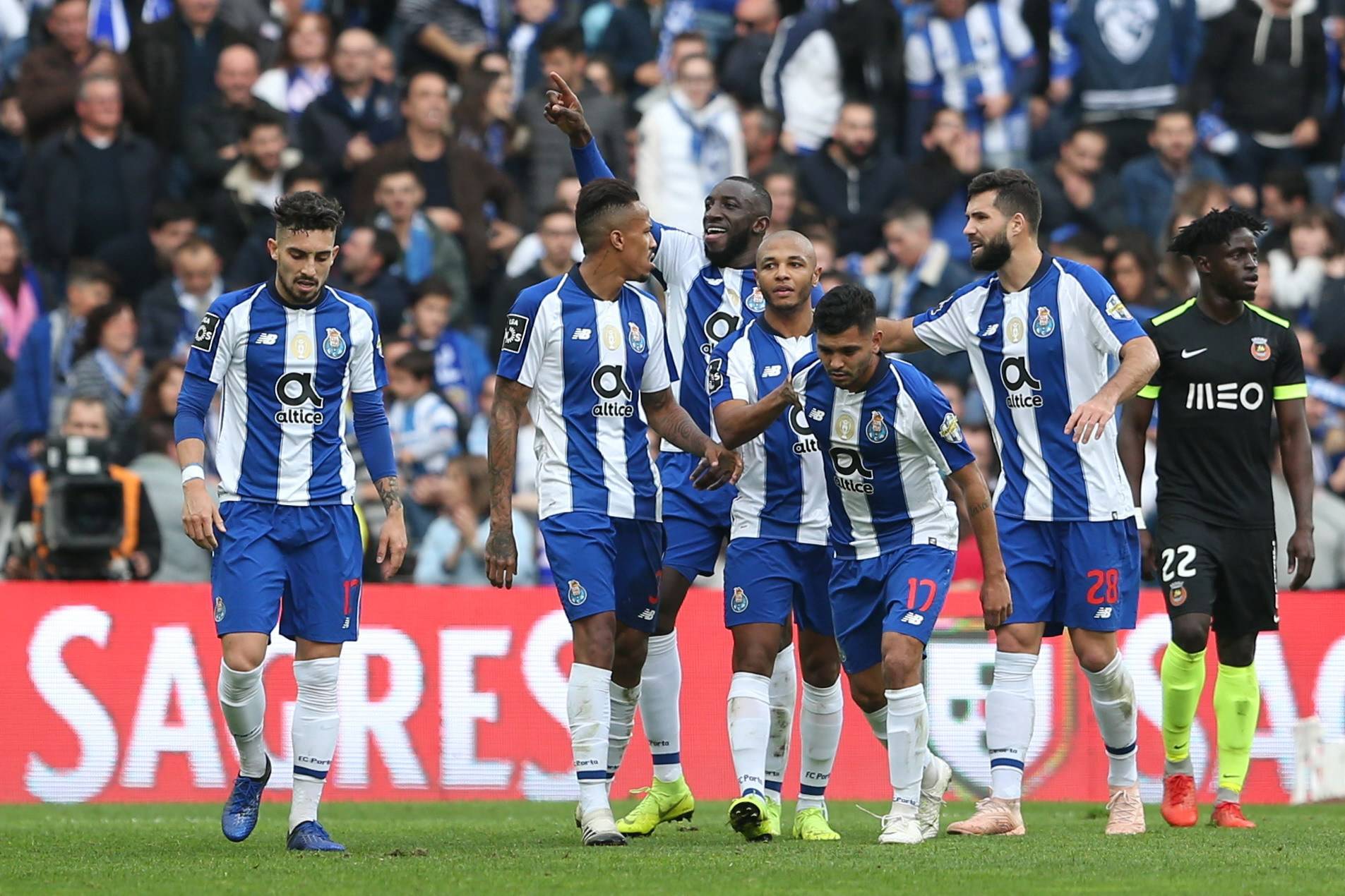 阿尔希拉尔连续不败，成为黑马球队！的简单介绍